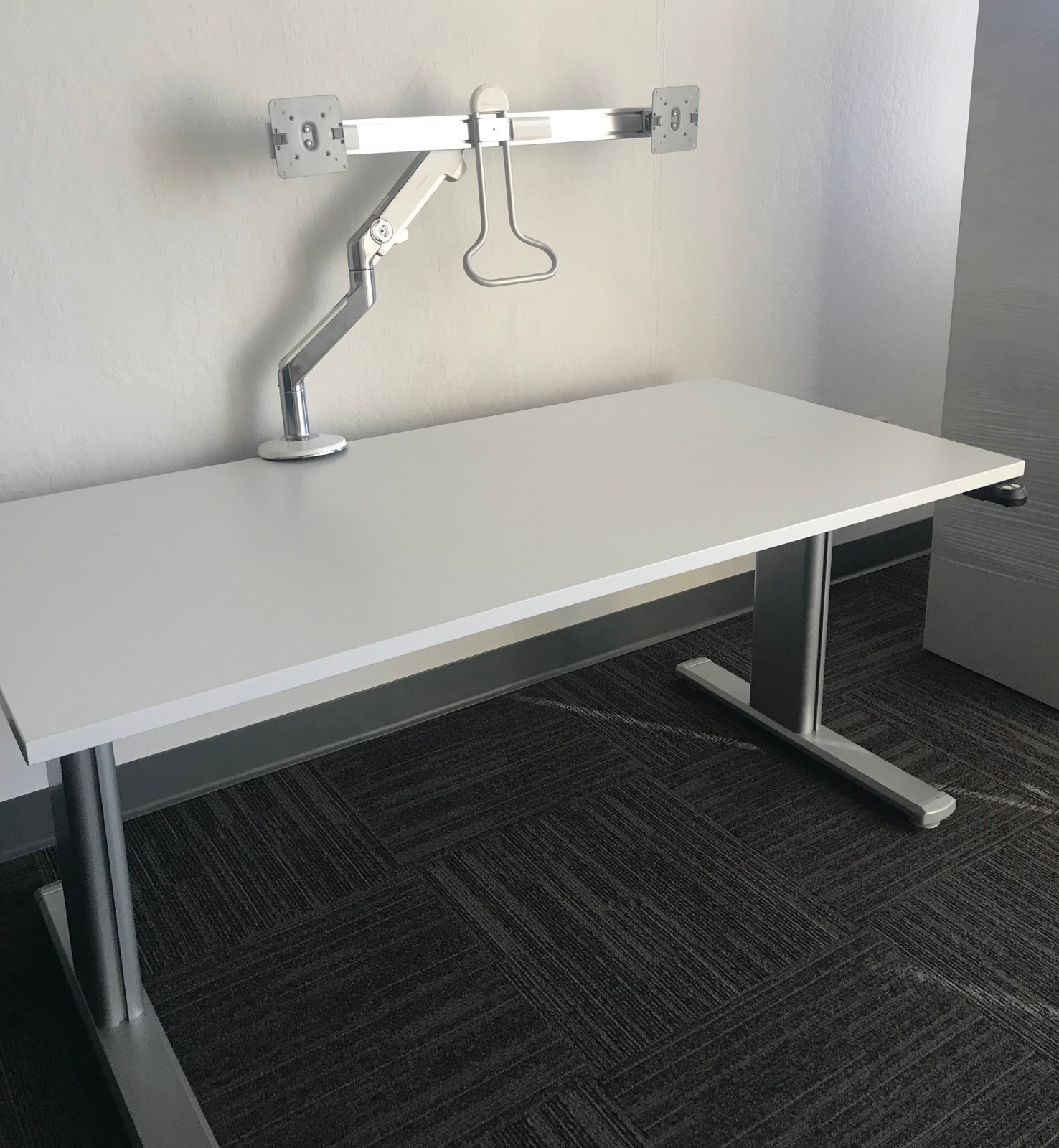 Electric Adjustable Desks Cubicle Resources