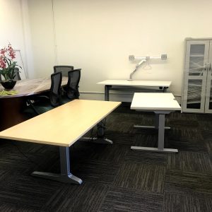 Electric Adjustable Desks - Image 4
