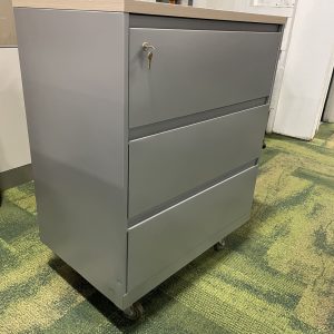 36"w 32 Drawes  Sttelcasse lataeral files - Image 1