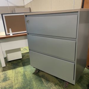 36"w 32 Drawes  Sttelcasse lataeral files - Image 9